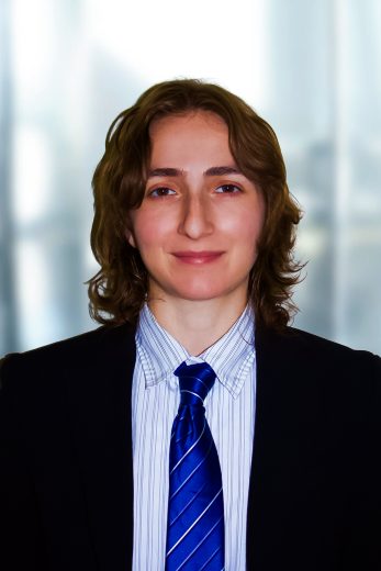 2H4A1061 Alina Ret own image ret 4x6